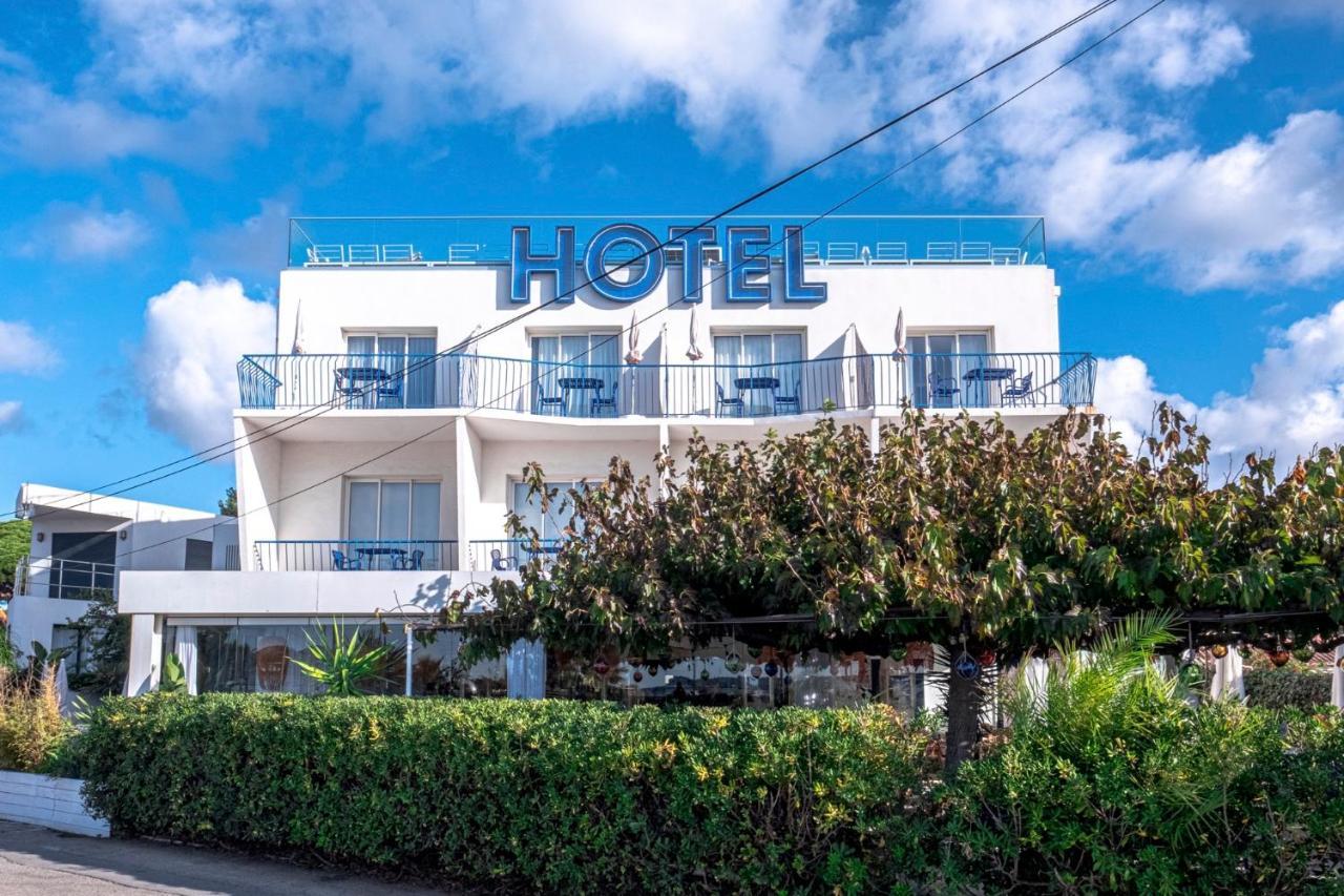 Hotel La Reine Jane イエール エクステリア 写真