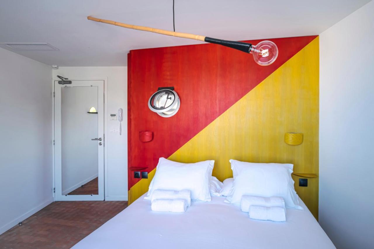 Hotel La Reine Jane イエール エクステリア 写真