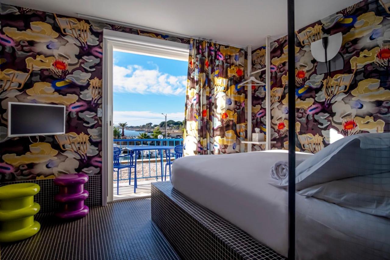 Hotel La Reine Jane イエール エクステリア 写真